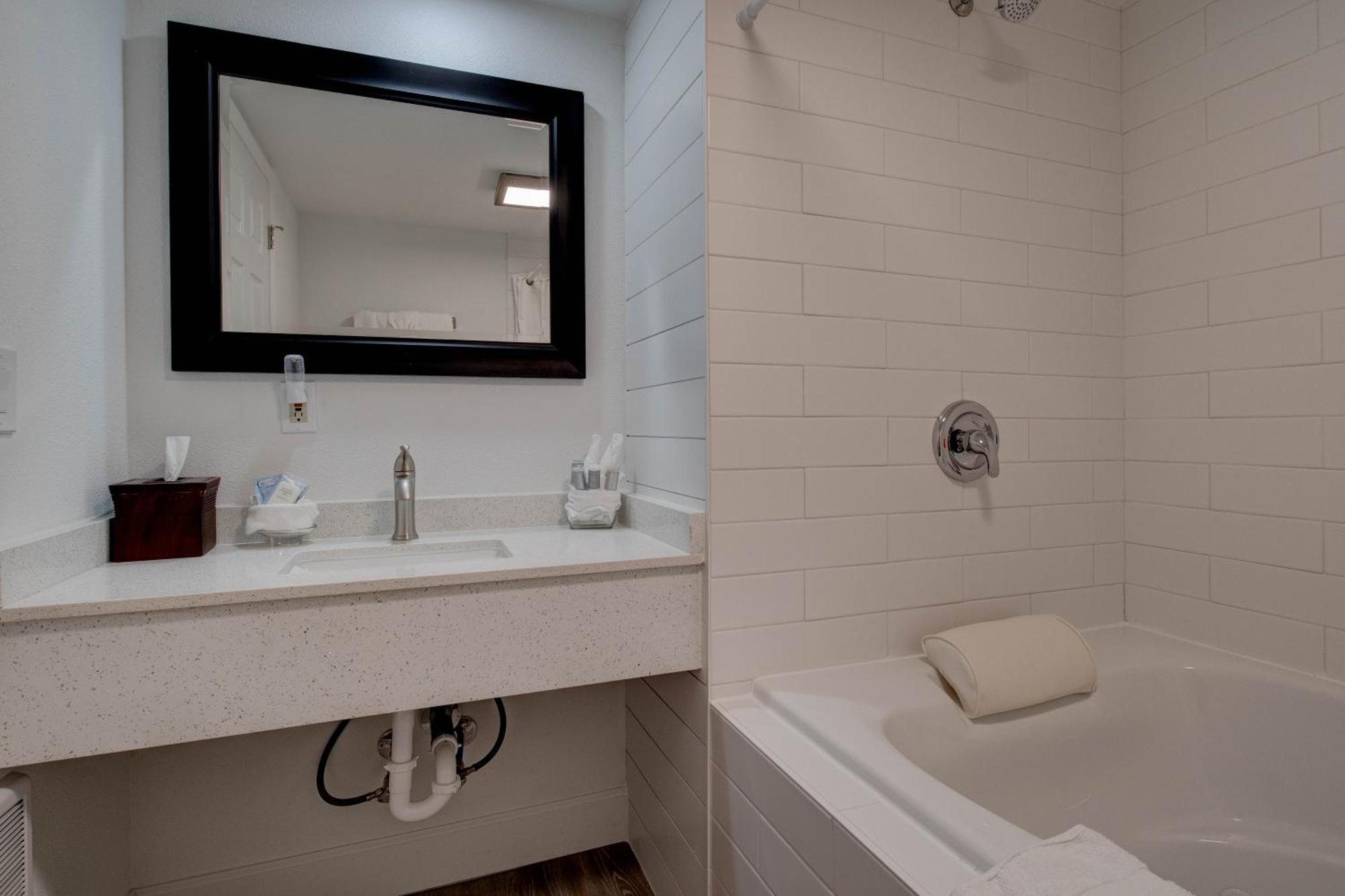 Inn Of The Four Winds Seaside Oceanfront Chambre photo